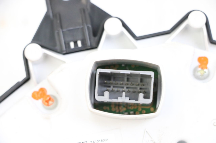 photo de COMPTEUR  YAMAHA NEO'S CORE 1 (2022 - 2026) - Gros plan technique