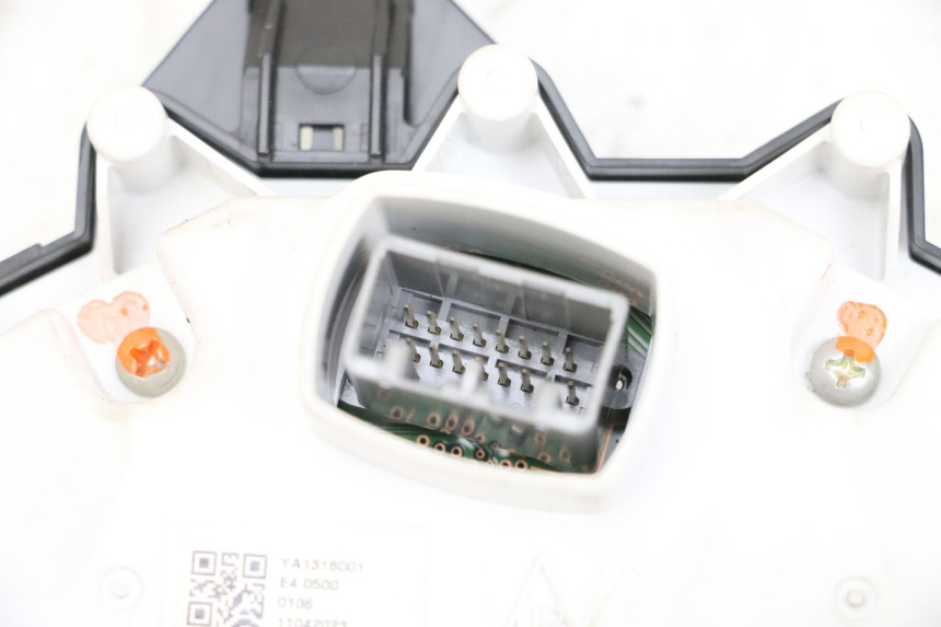 photo de COMPTEUR  YAMAHA NEO'S CORE 1 (2022 - 2026) - État de surface