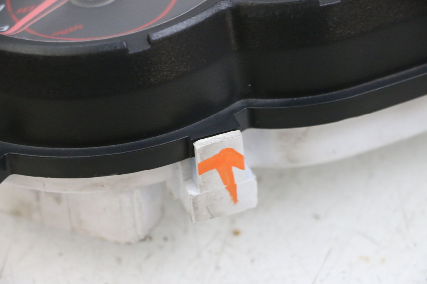 photo de COMPTEUR PIAGGIO NEW TYPHOON 50 (2018 - 2021) - État de surface