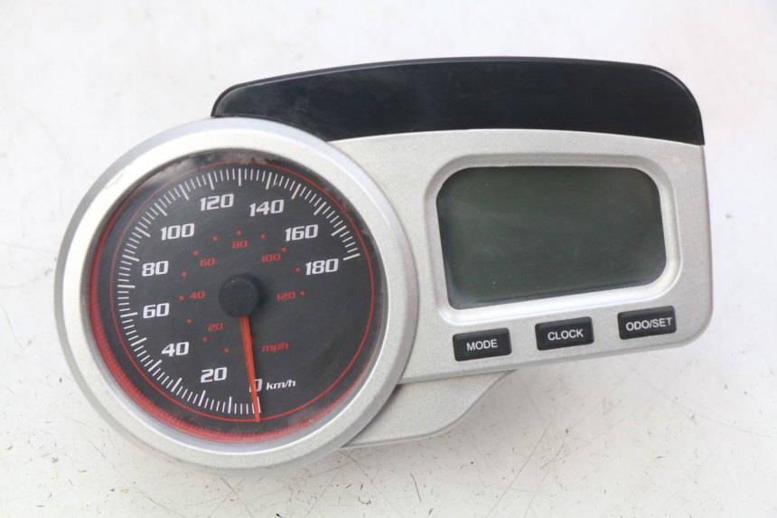 photo de COMPTEUR  GILERA NEXUS 125 (2009 - 2013)