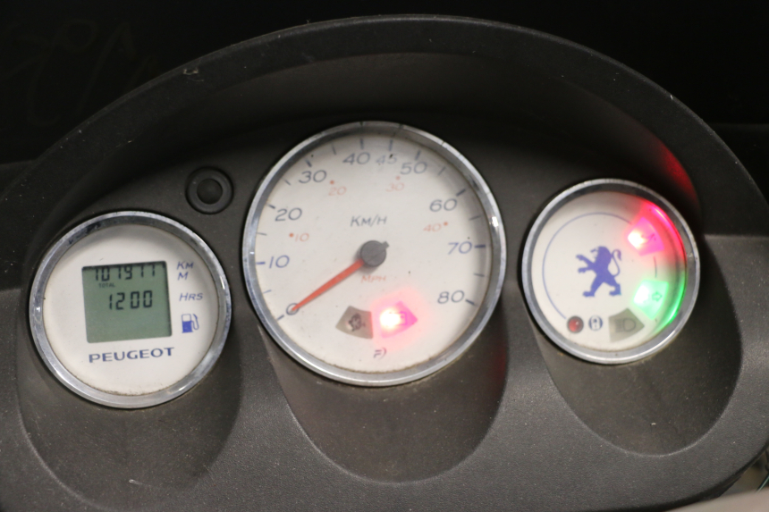 photo de COMPTEUR PEUGEOT ELYSTAR 50 (2002 - 2014)