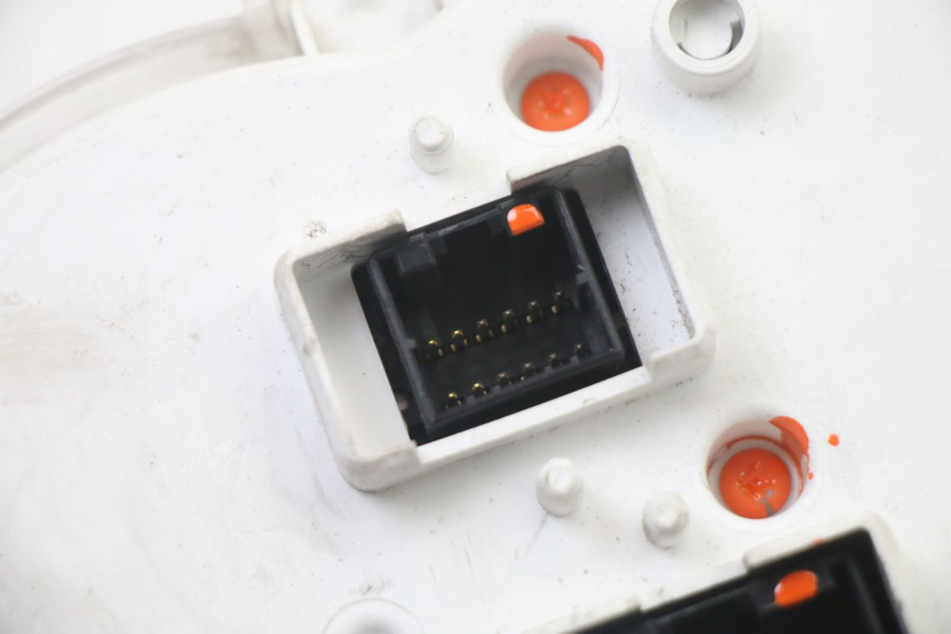 photo de COMPTEUR PIAGGIO MP3 LT 400 (2007 - 2012)