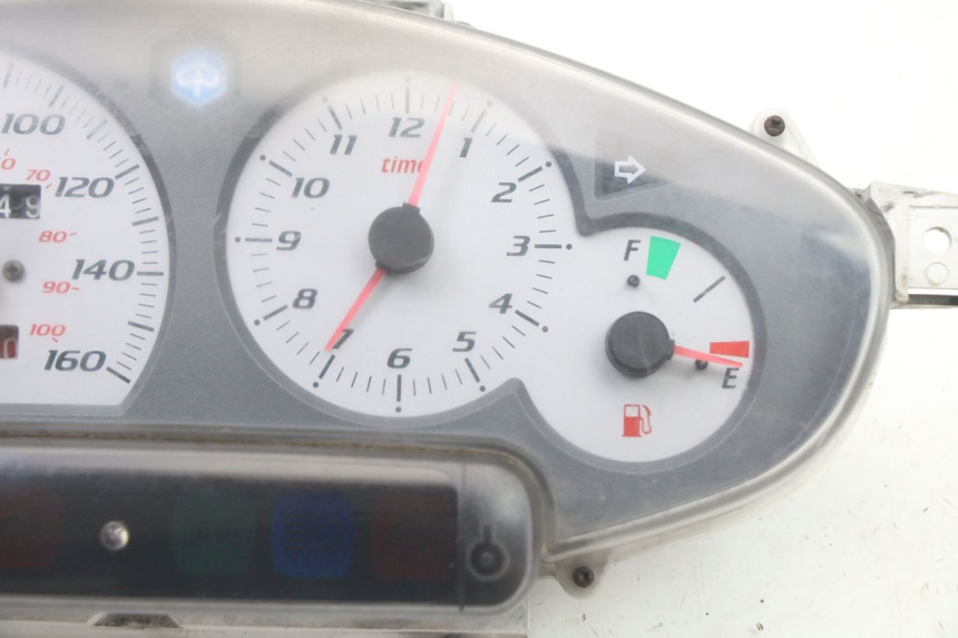 photo de COMPTEUR PIAGGIO X8 125 (2004 - 2007)