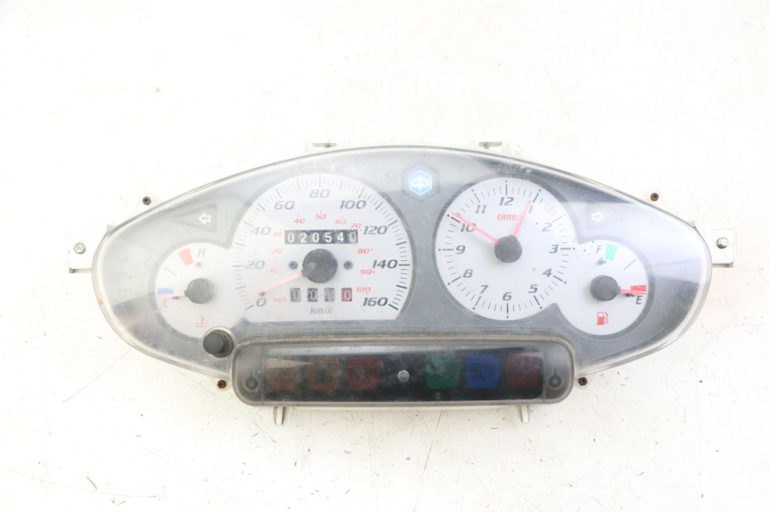 photo de COMPTEUR PIAGGIO X8 125 (2004 - 2007)