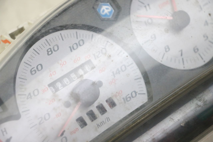 photo de COMPTEUR PIAGGIO X8 125 (2004 - 2007)