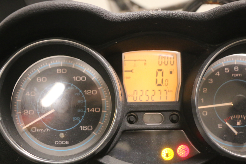 photo de COMPTEUR PIAGGIO XEVO - X EVO 125 (2007 - 2016)