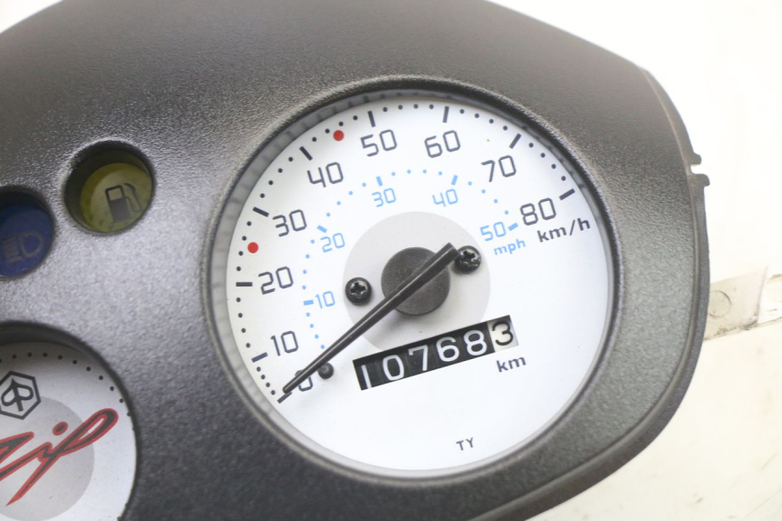 photo de COMPTEUR PIAGGIO ZIP 4T 50 (2018 - 2020)