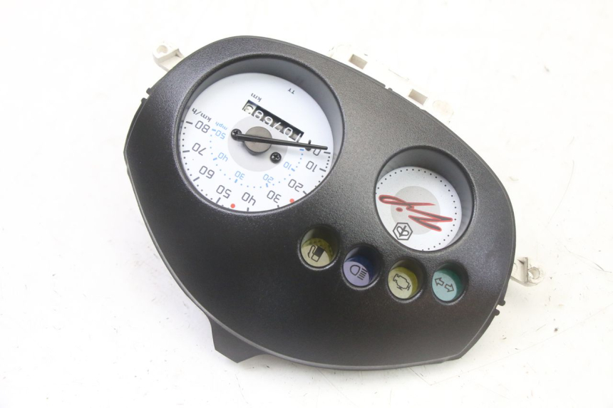 photo de COMPTEUR PIAGGIO ZIP 4T 50 (2018 - 2020)