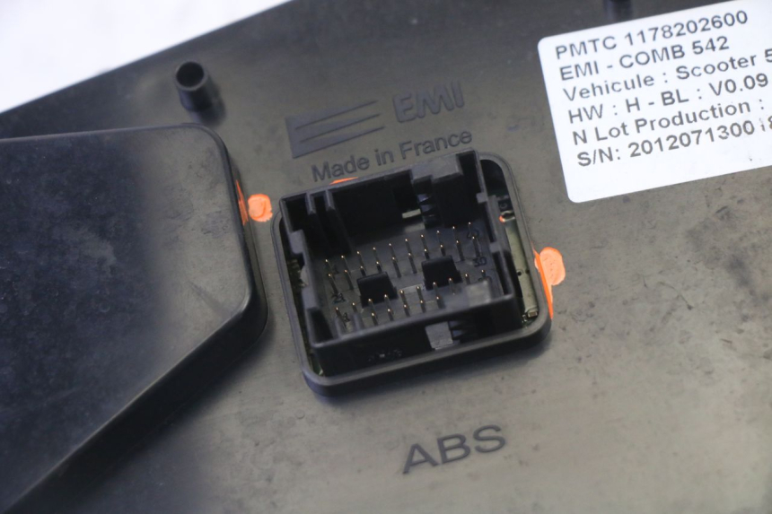 photo de COMPTEUR PEUGEOT SATELIS 125 (2010 - 2012)