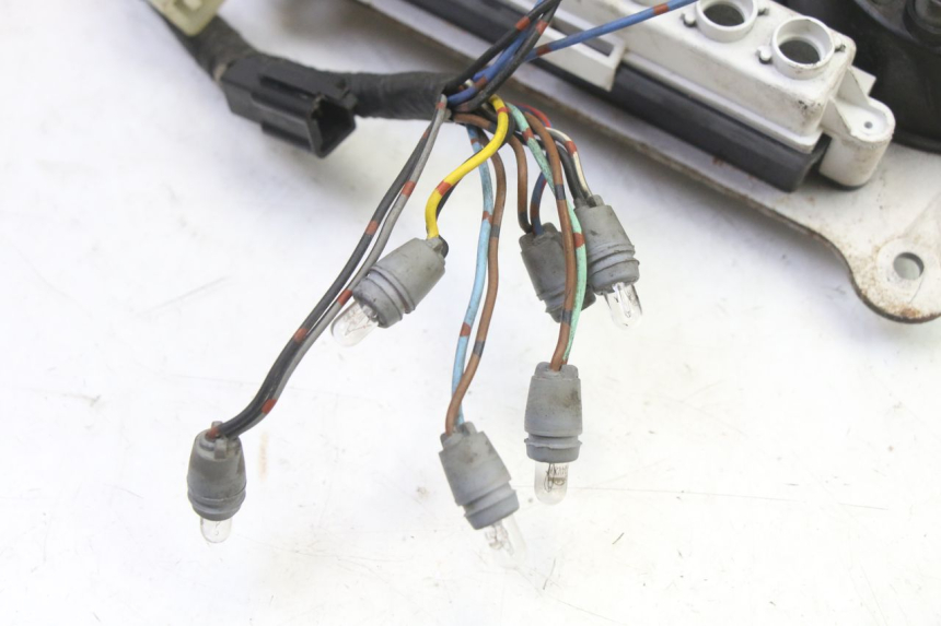 photo de COMPTEUR  TRIUMPH SPRINT 900 (1995 - 1998)