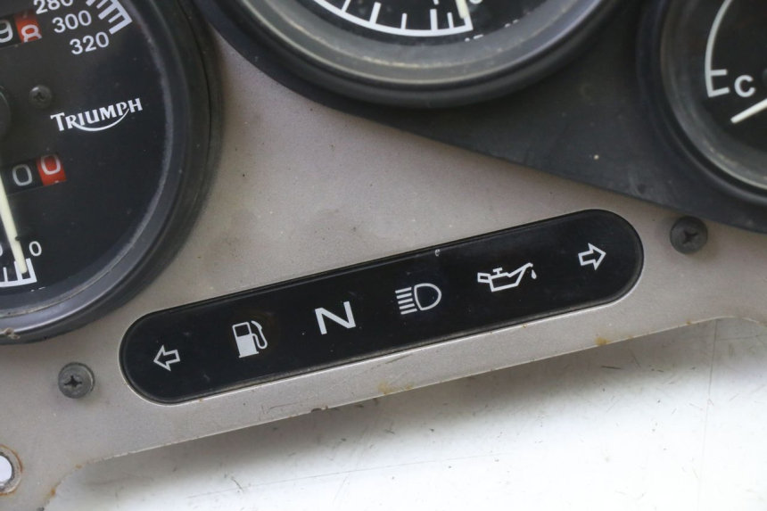photo de COMPTEUR  TRIUMPH SPRINT 900 (1995 - 1998)