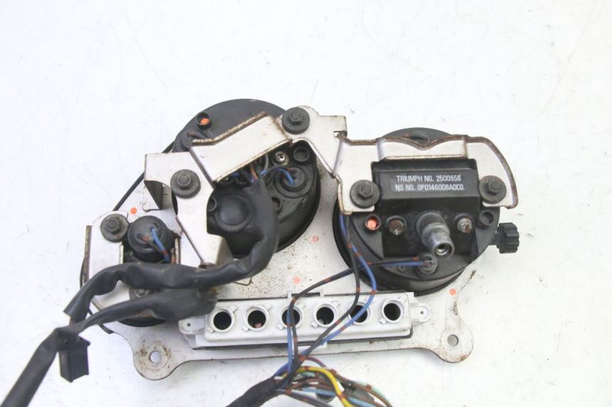 photo de COMPTEUR  TRIUMPH SPRINT 900 (1995 - 1998)