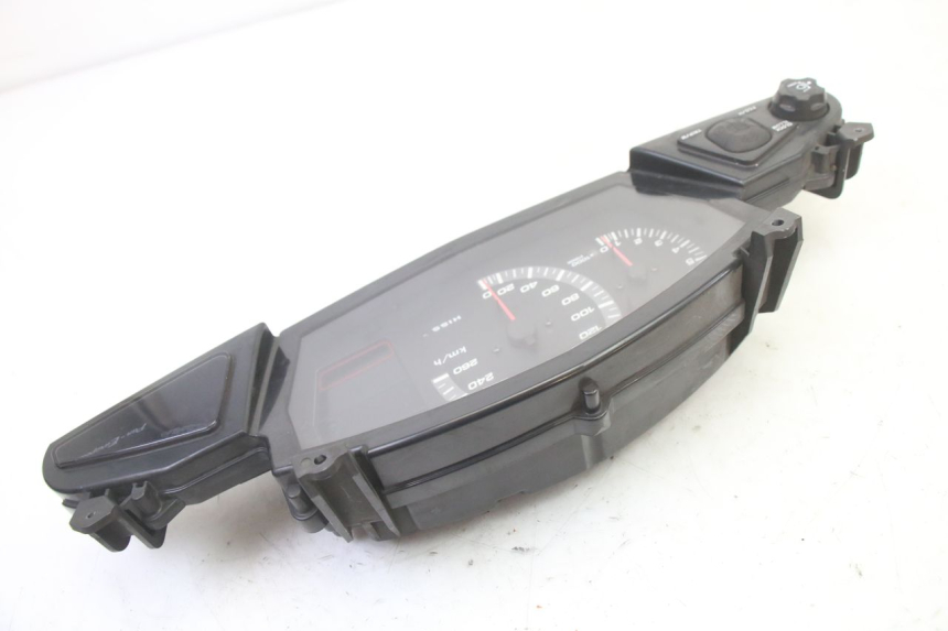 photo de COMPTEUR  HONDA ST PAN EUROPEAN 1300 (2002 - 2013)