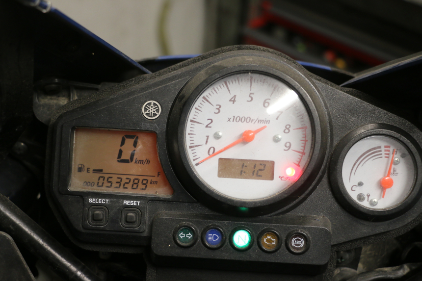 photo de COMPTEUR  YAMAHA TDM ABS 900 (2002 - 2014) - Détail de la pièce