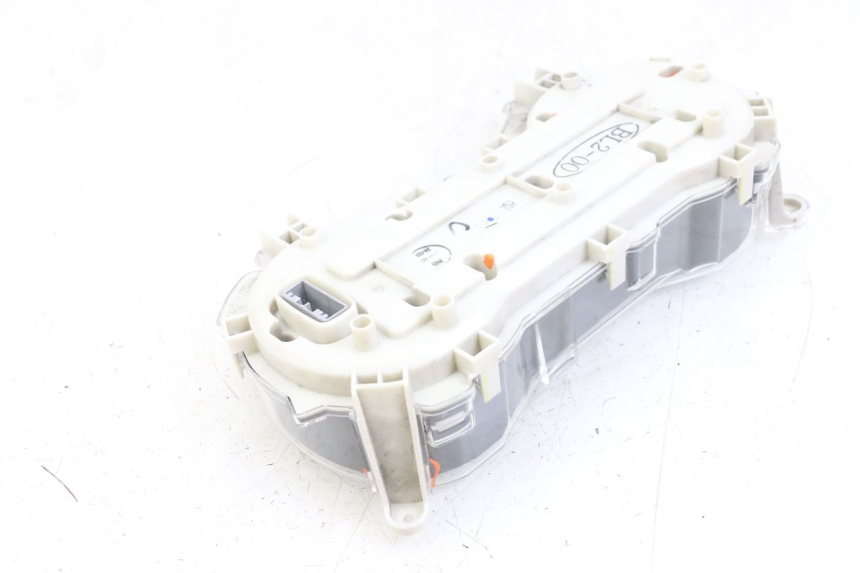 photo de COMPTEUR YAMAHA XMAX X-MAX ABS 125 (2017 - 2020)