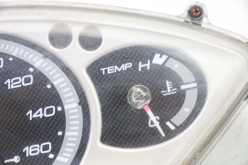 photo de COMPTEUR YAMAHA XMAX X-MAX 125 (2006 - 2009)