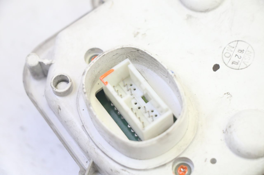 photo de COMPTEUR YAMAHA X-MAX XMAX 125 (2010 - 2014)