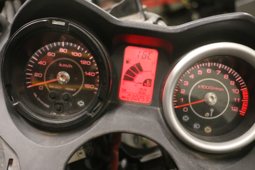 photo de COMPTEUR YAMAHA X-MAX XMAX 125 (2010 - 2014)
