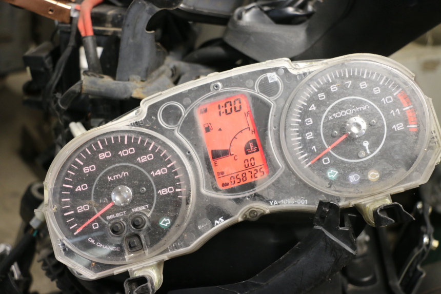 photo de COMPTEUR YAMAHA X-MAX XMAX 125 (2010 - 2014)