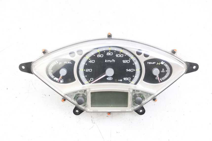 photo de COMPTEUR YAMAHA XMAX X-MAX 125 (2006 - 2009) - Vue principale