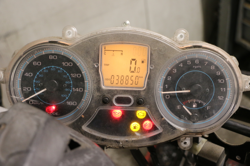 photo de COMPTEUR PIAGGIO XEVO - X EVO 125 (2007 - 2016)