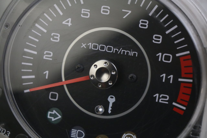 photo de COMPTEUR YAMAHA X-MAX XMAX 125 (2010 - 2014)