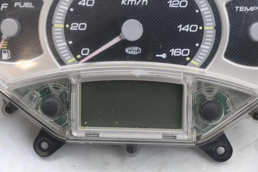 photo de COMPTEUR YAMAHA XMAX X-MAX 125 (2006 - 2009)