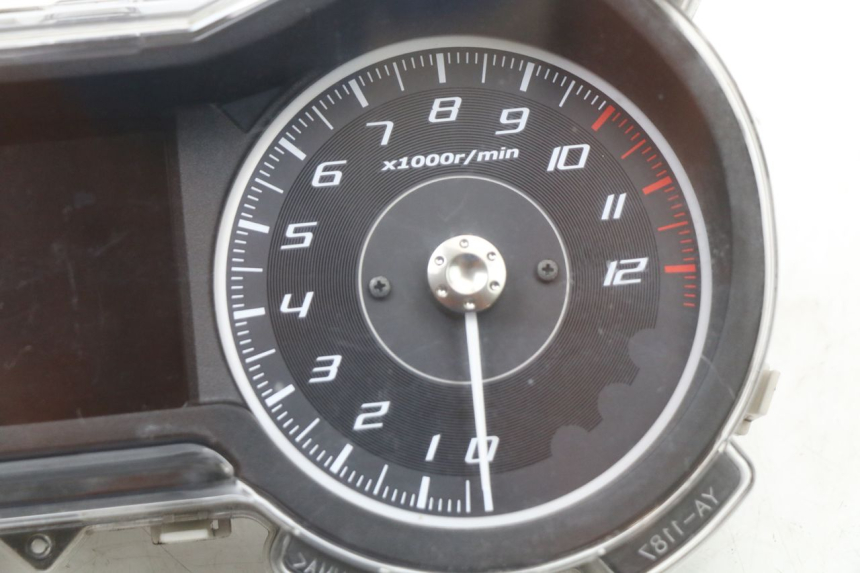 photo de COMPTEUR YAMAHA XMAX X-MAX ABS 125 (2017 - 2020)