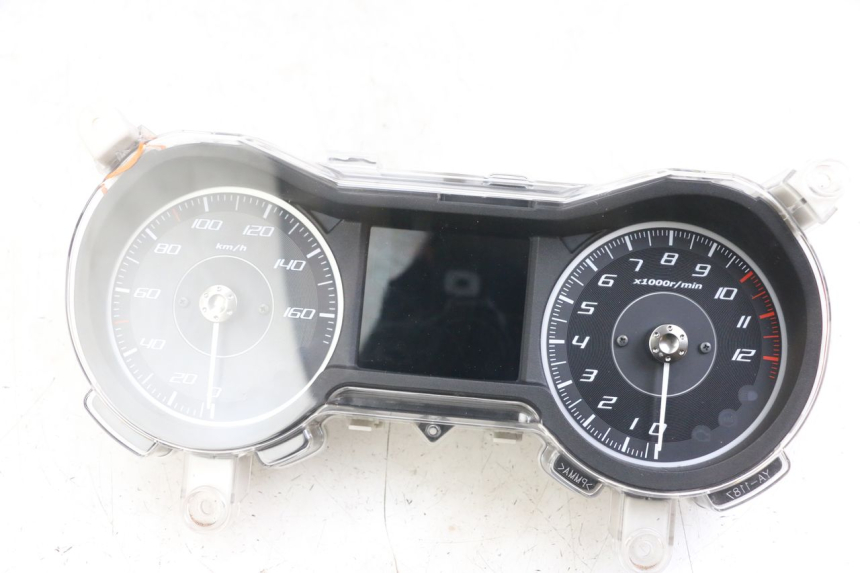 photo de COMPTEUR YAMAHA XMAX X-MAX ABS 125 (2017 - 2020)