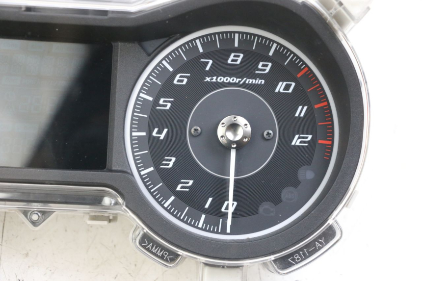 photo de COMPTEUR YAMAHA XMAX X-MAX ABS 125 (2017 - 2020)