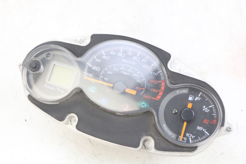 photo de COMPTEUR  YAMAHA YP MAJESTY 125 (2007 - 2010)
