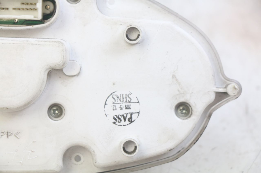 photo de COMPTEUR  YAMAHA YP MAJESTY 125 (2007 - 2010)