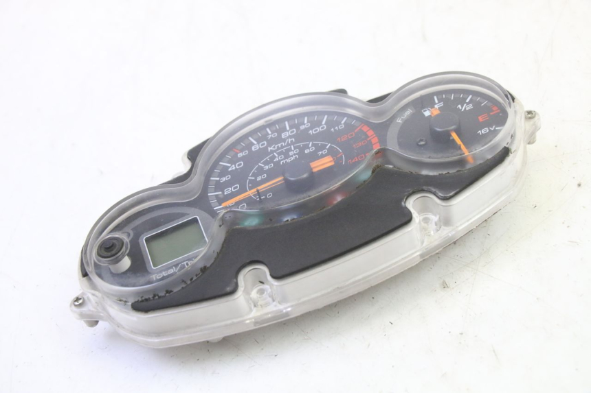 photo de COMPTEUR  YAMAHA YP MAJESTY 125 (2007 - 2010)