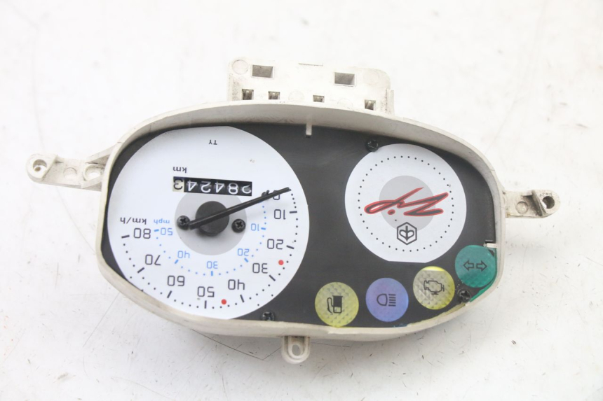 photo de COMPTEUR PIAGGIO ZIP 4T 50 (2018 - 2020)