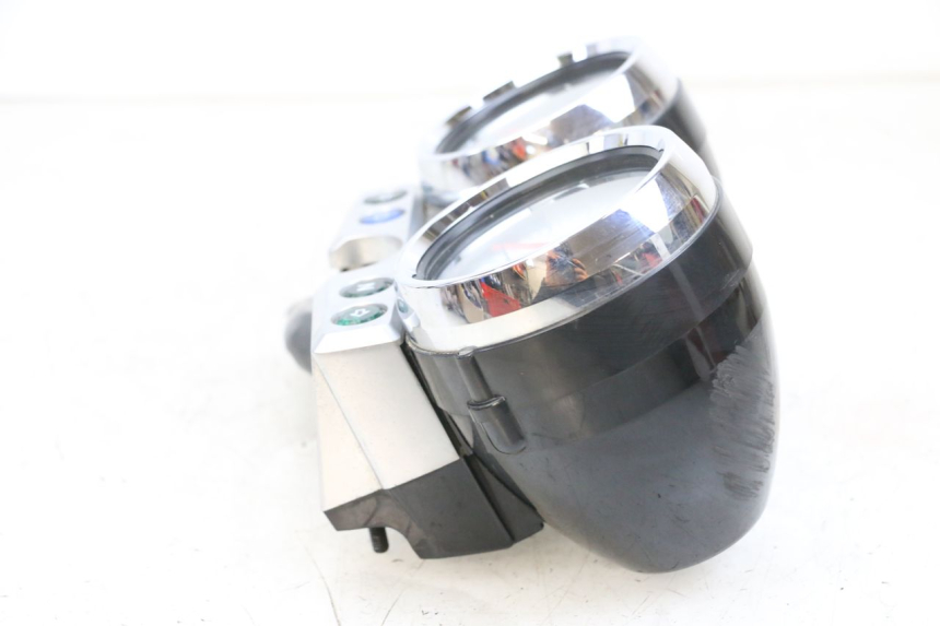 photo de COMPTEUR  KAWASAKI ZR 7 750 (1999 - 2001) - Vue d’ensemble