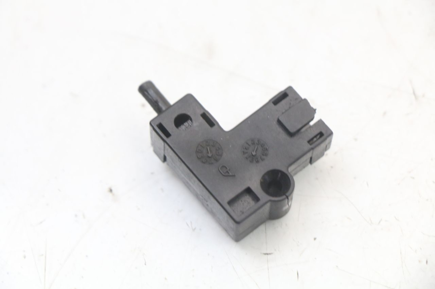 photo de CONTACTEUR EMBRAYAGE YAMAHA XVS DRAG STAR DRAGSTAR 650 (1997 - 2007)