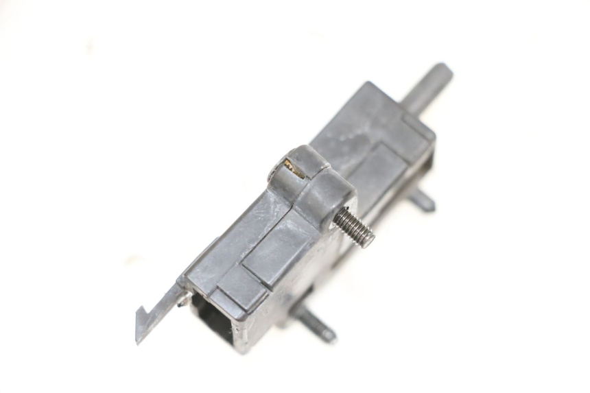 photo de CONTACTEUR EMBRAYAGE KAWASAKI ZR 7 750 (1999 - 2001) - Autre angle de vue