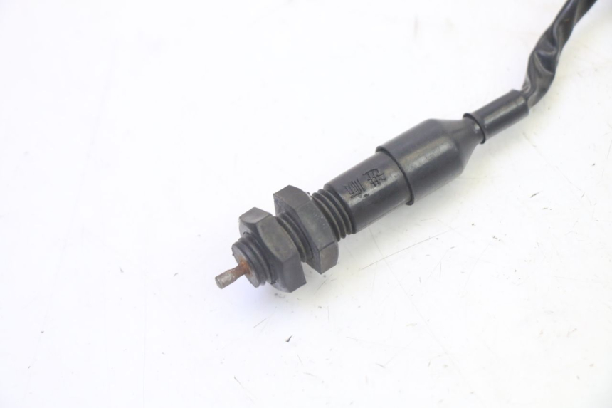 photo de CONTACTEUR FEU STOP ARRIERE STAHO FH 50 (2018 - 2019)