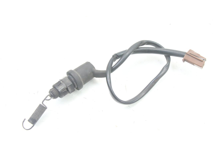 photo de CONTACTEUR FEU STOP ARRIERE YAMAHA FZ6 FAZER S2 600 (2007 - 2011)