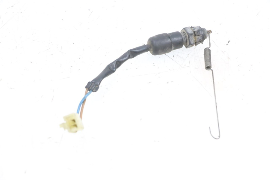 photo de CONTACTEUR FEU STOP ARRIERE KAWASAKI GPX R WARBIRD 600 (1988 - 1993) - Zoom état d’usage