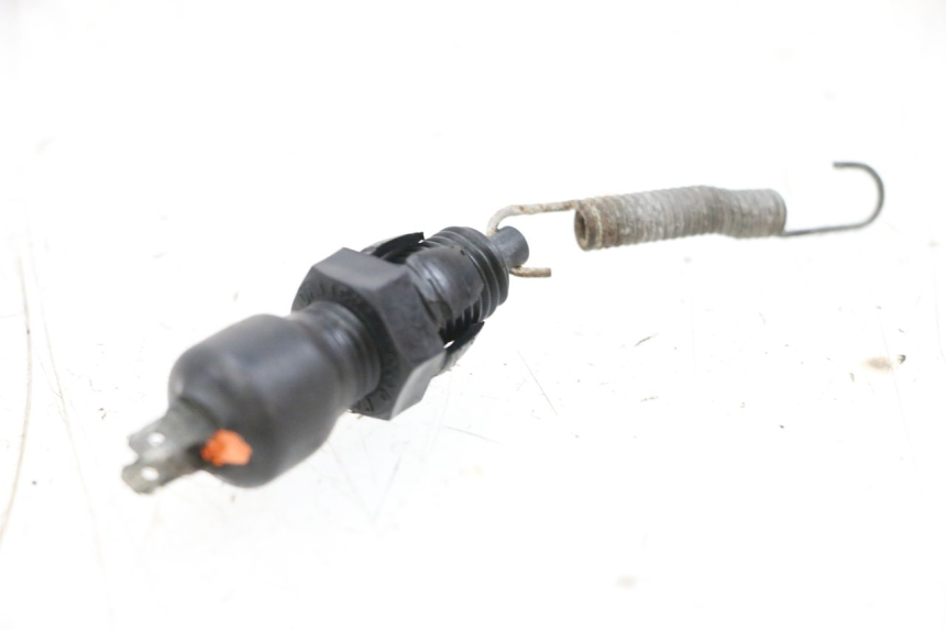 photo de CONTACTEUR FEU STOP ARRIERE SUZUKI GSXR GSX-R 1000 (2003 - 2004) - Détail de la pièce