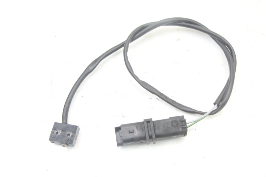 photo de CONTACTEUR FEU STOP ARRIERE PEUGEOT SATELIS COMPRESSOR K15 125 (2006 - 2009)