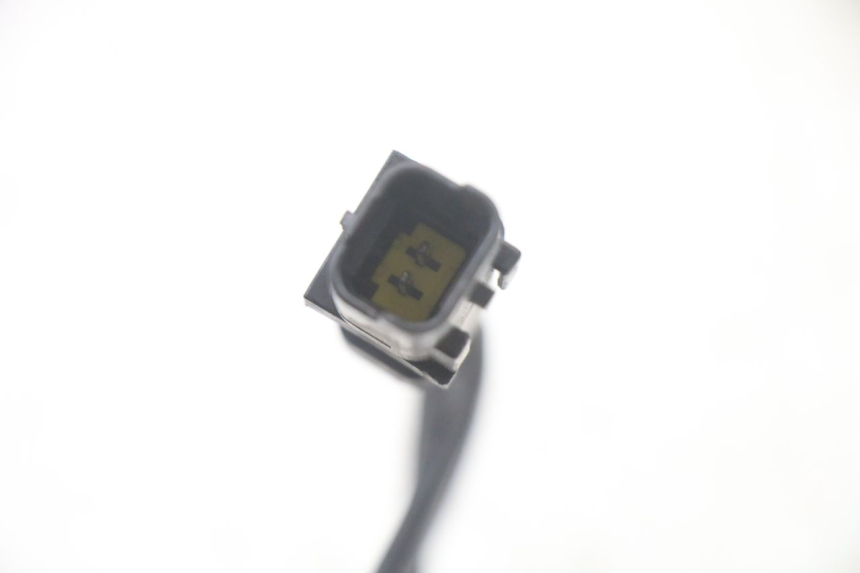 photo de CONTACTEUR FEU STOP ARRIERE PEUGEOT SATELIS COMPRESSOR K15 125 (2006 - 2009)