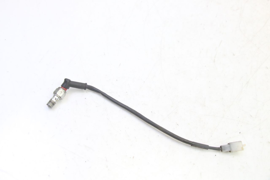 photo de CONTACTEUR FEU STOP ARRIERE GILERA SMT SUPERMOTARD 50 (2009 - 2017)