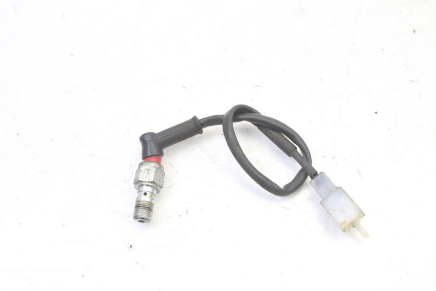 photo de CONTACTEUR FEU STOP ARRIERE GILERA SMT SUPERMOTARD 50 (2009 - 2017)