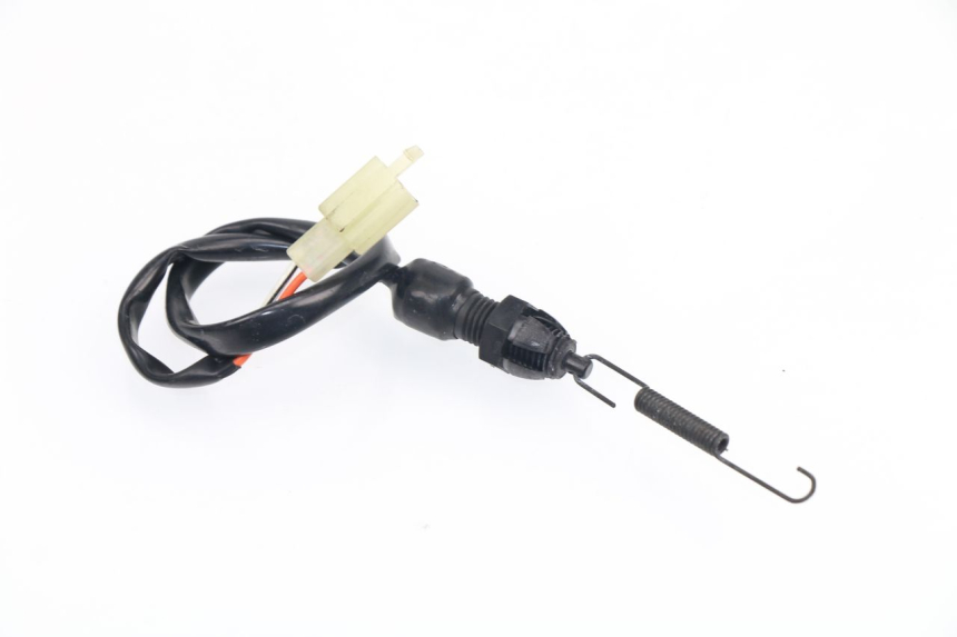 photo de CONTACTEUR FEU STOP ARRIERE SUZUKI GSR 750 (2011 - 2017)