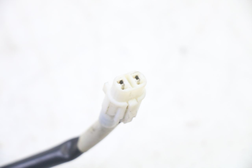 photo de CONTACTEUR FEU STOP ARRIERE YAMAHA XJ6 ABS 600 (2008 - 2016)