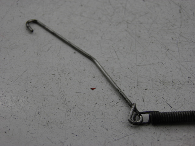 photo de CONTACTEUR FEU STOP ARRIERE YAMAHA YBR 125 (2007 - 2009) - Autre angle de vue