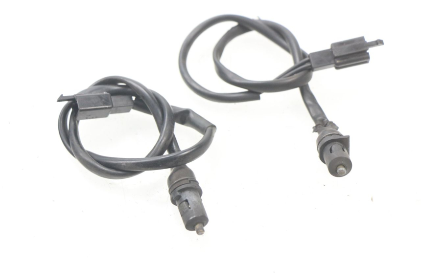 photo de CONTACTEUR FEU STOP YAMAHA BW'S BWS 125 (2010 - 2013)