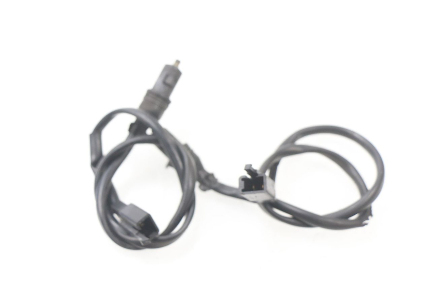 photo de CONTACTEUR FEU STOP YAMAHA BW'S BWS 125 (2010 - 2013)